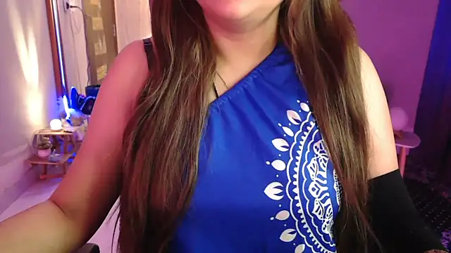 Snapshot of Mitikaa chatting on 02/16/26, 01:29 Mitikaa online show from 02/16/26, 01:29