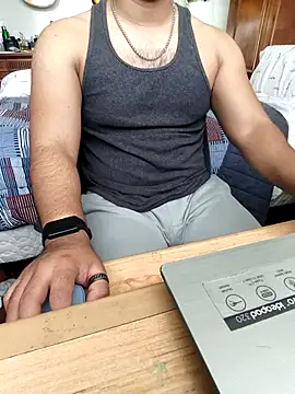 Snapshot of pitorico_bb chatting on 11/08/25, 01:44 pitorico bb online show from 11/08/25, 01:44