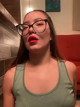 MadameNat online show from 03/15/25, 06:14