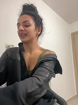 NNNoire online show from 10/01/25, 09:15