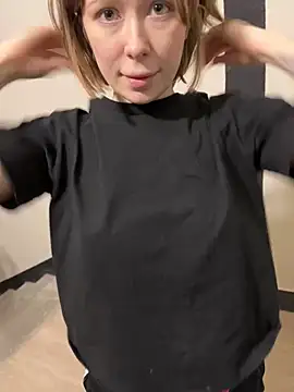 Snapshot of Alexandria_Balenciaga chatting on 02/24/25, 11:30 Alexandria Balenciaga online show from 02/24/25, 11:30