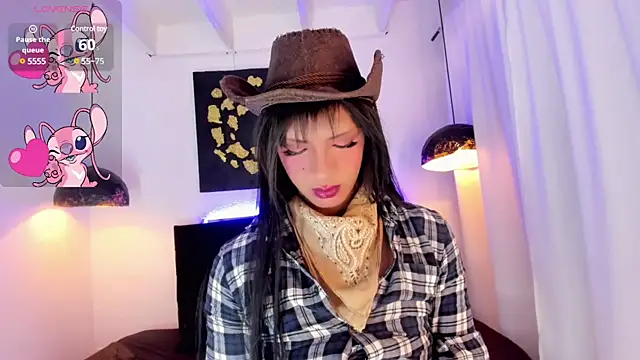 Im Shannon 44 online show from 01/11/25, 08:10