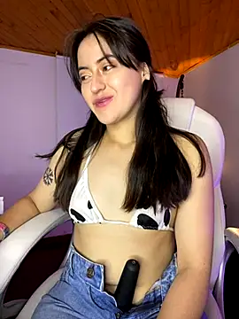 Camila pinkk online show from 10/10/25, 03:44