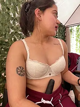 Camila pinkk online show from 07/24/26, 02:37