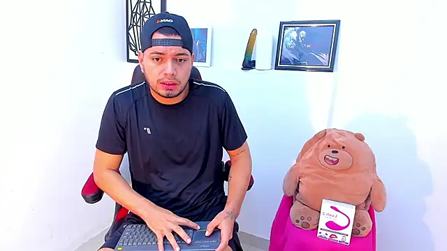EnriquevillaF online show from 01/09/25, 03:23