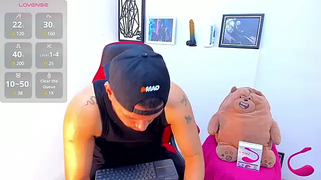 EnriquevillaF online show from 01/10/25, 04:09