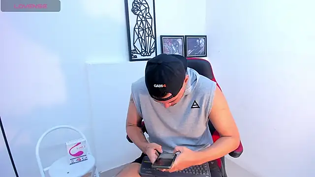 EnriquevillaF online show from 01/15/25, 05:47