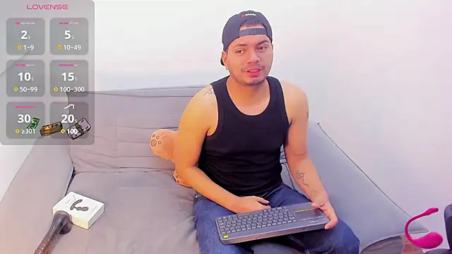 EnriquevillaF online show from 01/31/25, 12:29