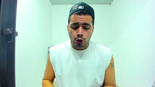 EnriquevillaF online show from 02/05/25, 08:57