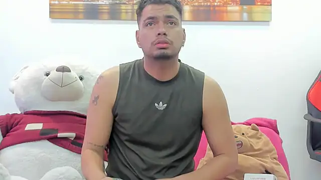 EnriquevillaF online show from 03/20/25, 12:22