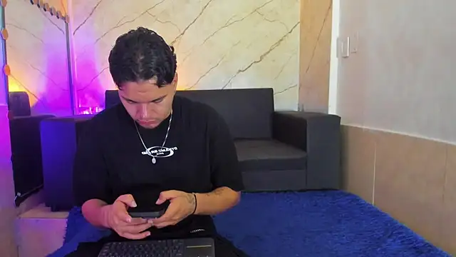 EnriquevillaF online show from 09/11/25, 11:54