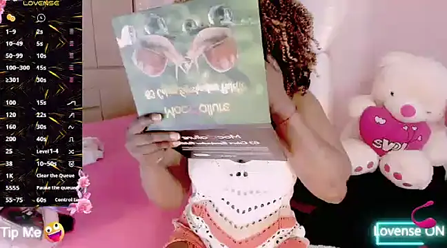 Aliana Ross online show from 02/18/25, 09:10