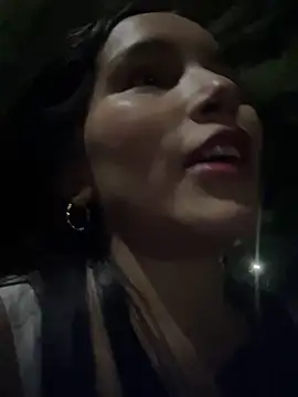 Snapshot of the_queen_of_street chatting on 03/03/26, 03:23 the queen of street online show from 03/03/26, 03:23