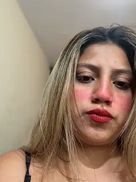 Adrianisx online show from 06/04/26, 02:39