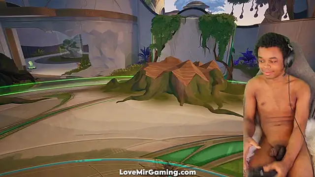 lovemirgaming online show from 10/11/25, 02:48