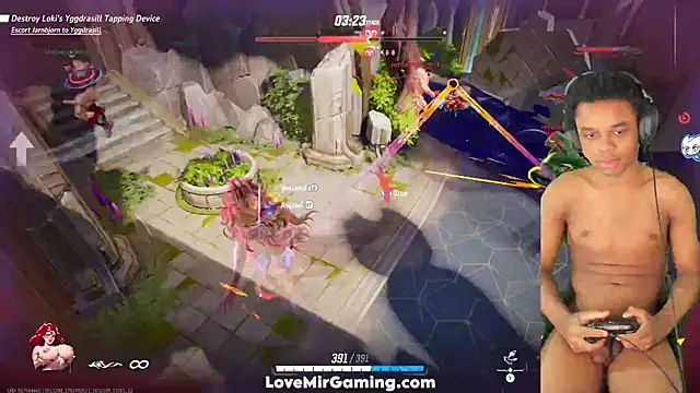 Snapshot of lovemirgaming chatting on 11/09/25, 03:43 lovemirgaming online show from 11/09/25, 03:43