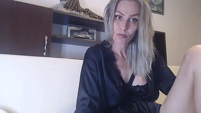 AshlineKatte online show from 09/22/25, 05:26