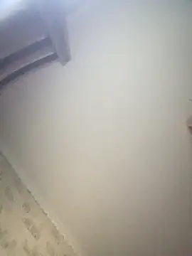 Lauren Amabel online show from 10/15/25, 08:58