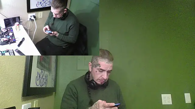 Snapshot of justthetip4209 chatting on 03/20/25, 02:51 justthetip4209 online show from 03/20/25, 02:51