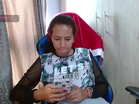 Danielagomez33 online show from 07/23/26, 12:47