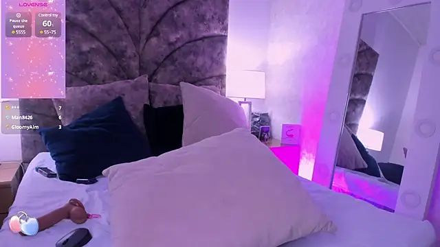 VeronicaOlson  online show from 01/22/25, 05:59