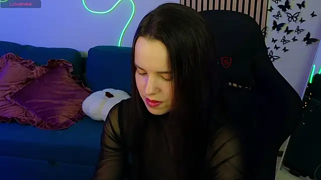 Harleen Moore online show from 11/10/25, 02:43