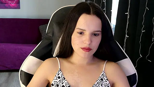 Snapshot of Harleen_Moore chatting on 07/21/26, 05:10 Harleen Moore online show from 07/21/26, 05:10