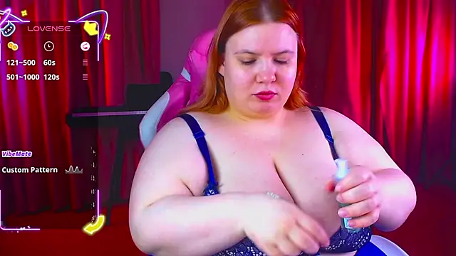 Snapshot of Ariakashi chatting on 10/15/25, 02:39 Ariakashi online show from 10/15/25, 02:39