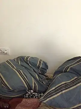VikiiStoun online show from 03/22/25, 04:47