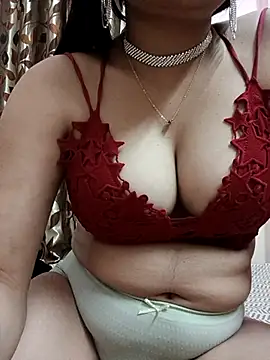 karishma kappur online show from 02/17/25, 04:59