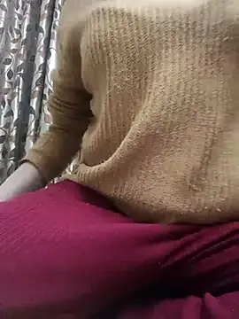 karishma kappur online show from 02/24/25, 03:53
