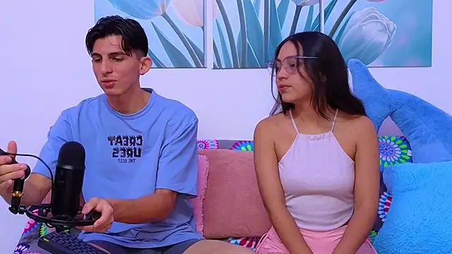 Ana and Leo online show from 06/06/26, 03:28
