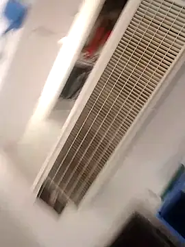 Snapshot of jayjay198080 chatting on 03/15/25, 08:54 jayjay198080 online show from 03/15/25, 08:54