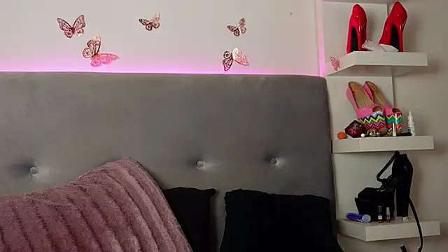 TanyaKros online show from 11/06/25, 05:41