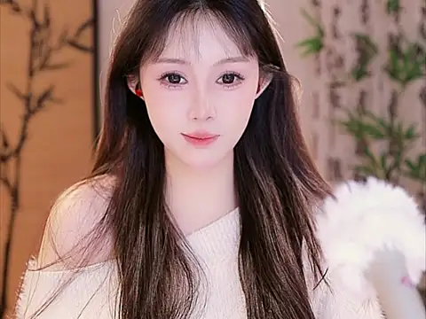 Summer-Momo online show from 03/02/25, 12:32
