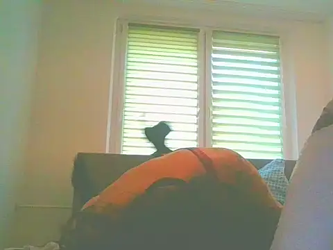 TamaraHardy online show from 12/17/25, 08:31