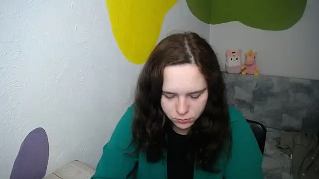 mini girly online show from 11/11/25, 01:33