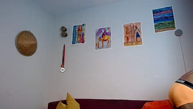 HOTLATINO2025 online show from 09/23/25, 02:31