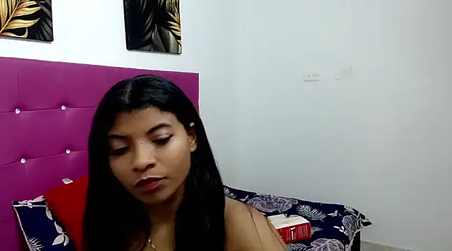 mia grey01 online show from 02/20/25, 11:53