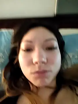 Snapshot of LoveFoxyQueen chatting on 01/22/25, 05:16 LoveFoxyQueen online show from 01/22/25, 05:16