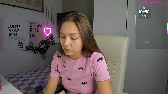 SofiaLolipop online show from 11/12/25, 11:21