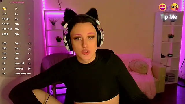 DianaRadrigo online show from 01/22/25, 03:18