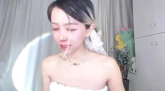 Snapshot of Ciri-CC chatting on 01/28/25, 03:57 Ciri-CC online show from 01/28/25, 03:57