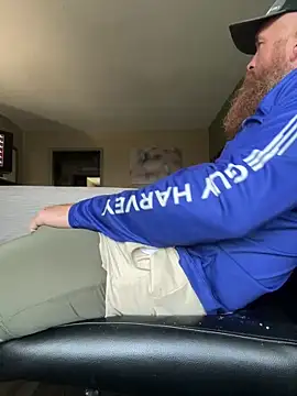 Snapshot of 32XRedBeard chatting on 03/13/25, 11:16 32XRedBeard online show from 03/13/25, 11:16