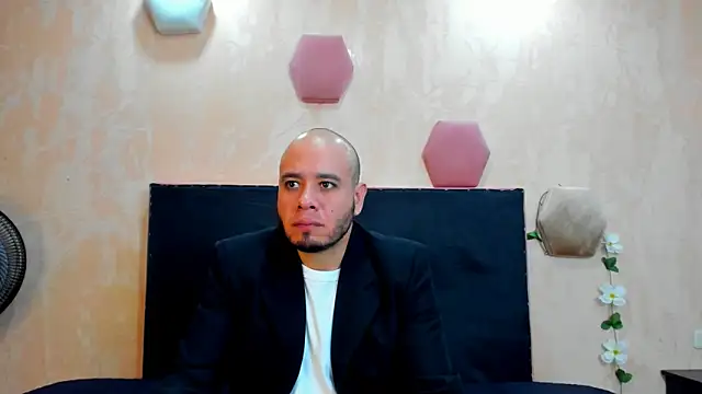 jacob lewitt online show from 01/11/25, 07:27
