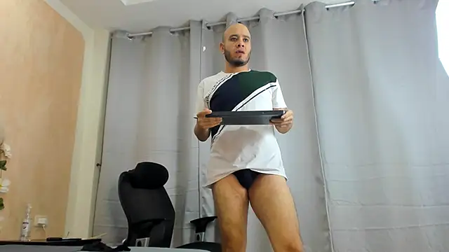 jacob lewitt online show from 01/26/25, 11:28