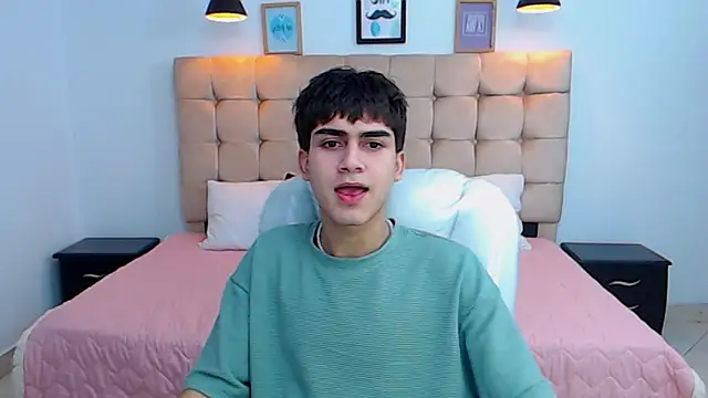 Tommy18   online show from 01/14/25, 06:02