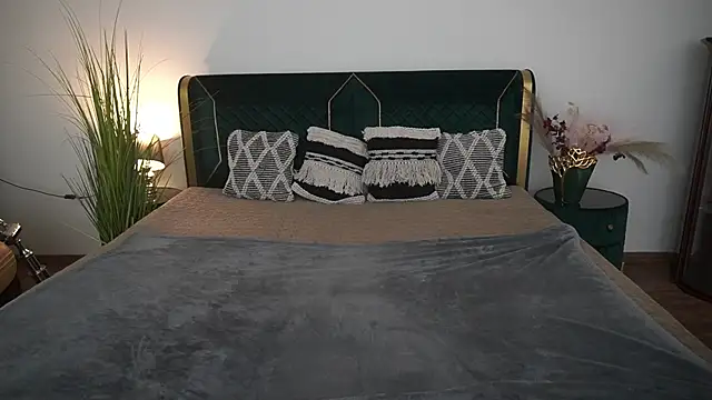 ArielGemme online show from 06/06/26, 08:02
