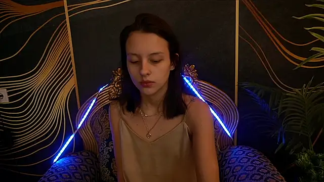 Snapshot of AnnaElys chatting on 01/31/25, 08:54 AnnaElys online show from 01/31/25, 08:54