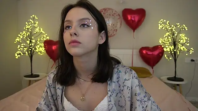 Snapshot of AnnaElys chatting on 02/13/25, 11:17 AnnaElys online show from 02/13/25, 11:17